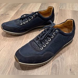 Magnanni men's navy sneakers, size 11.5